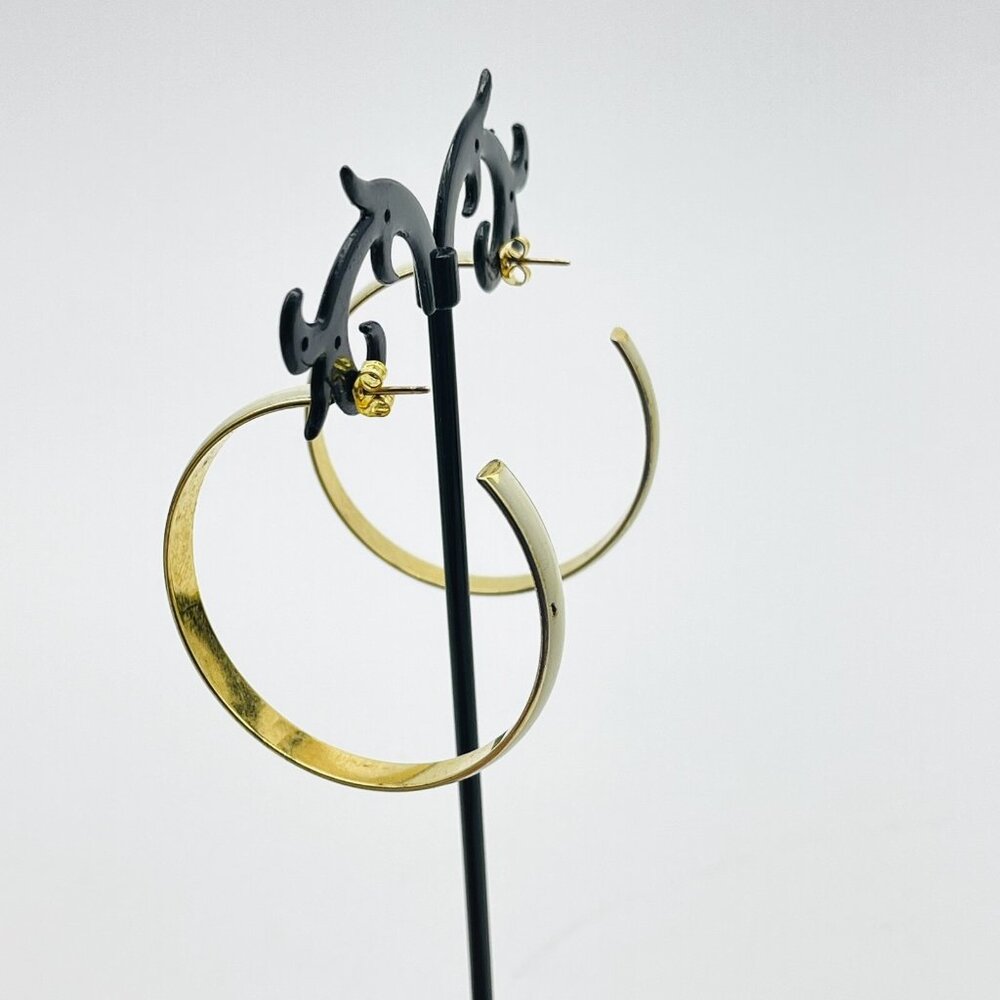 Hoop Earrings White Enameled Gold Tone Classic Career Everyday - Picture 7 of 9